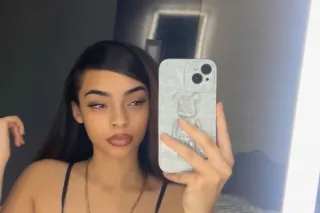 Sexy, Petite Temptation 😍🧩 New... - Image 1