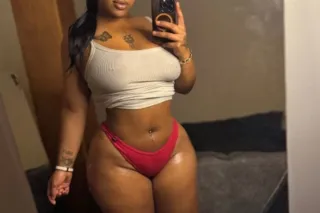 sexy islander doll - 22 - Image 1