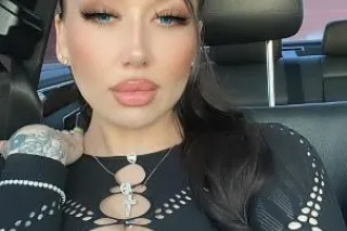 THE HOTTEST REAL SISTER😍 DUO👯♀... - Image 2