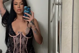 THE HOTTEST REAL SISTER😍 DUO👯♀... - Image 4