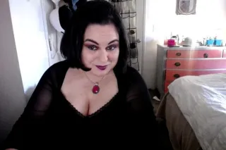 MILFY BBW Deepthroat Specialis... - Image 1