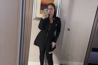 Petite Brunette Spinner Outcal... - Image 3