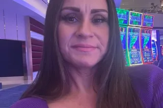 Petite Brunette Spinner Outcal... - Image 4