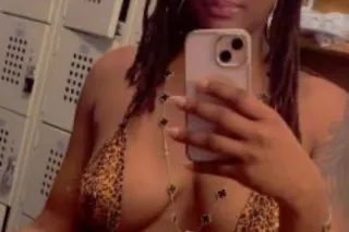 ready for fun 🥂𝓪𝓼𝓴 𝓯𝓸𝓻 𝓼𝓹𝓮𝓬𝓲𝓪𝓵... - Image 2